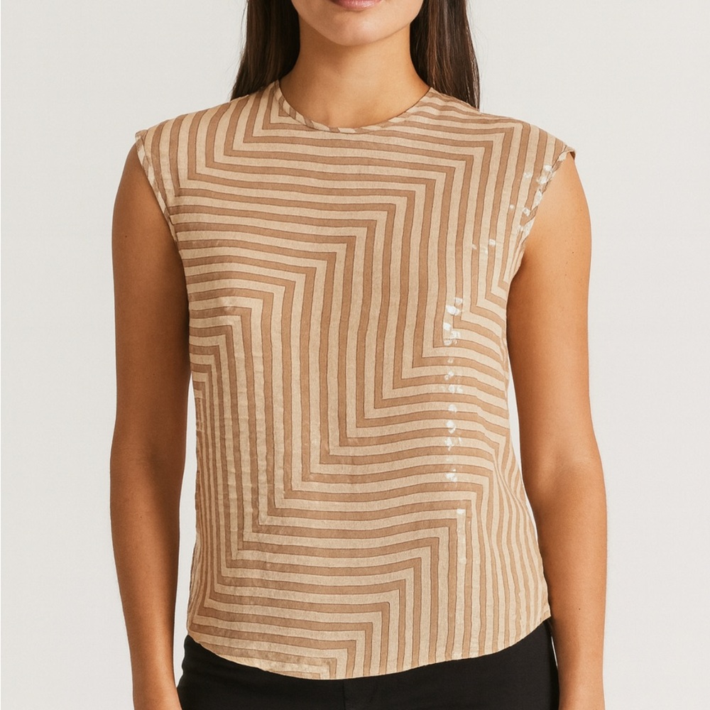 Liz Claiborne Geometric Tan Tank Top